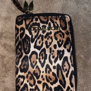 Victoria’s Secret Cheetah Print Mini Makeup Bag